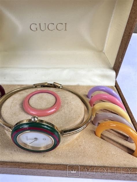 Винтажные часы Gucci 